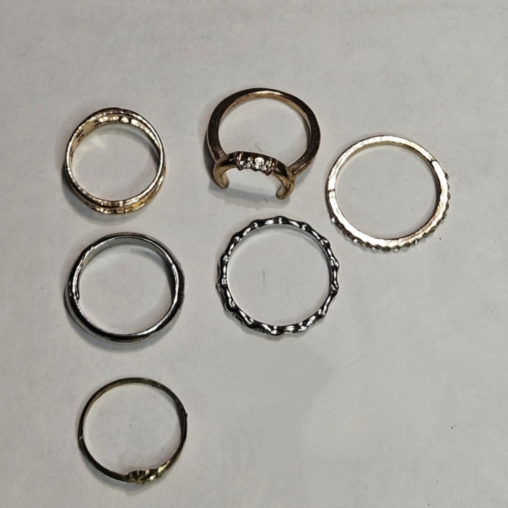 Random Assortment of Six Rings